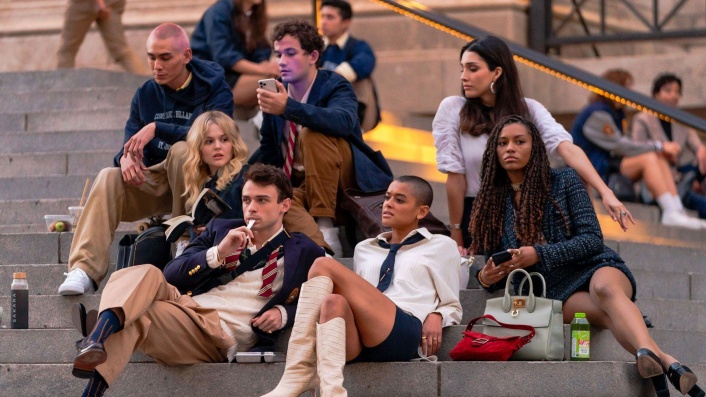 New look at the re-booted Gossip Girl