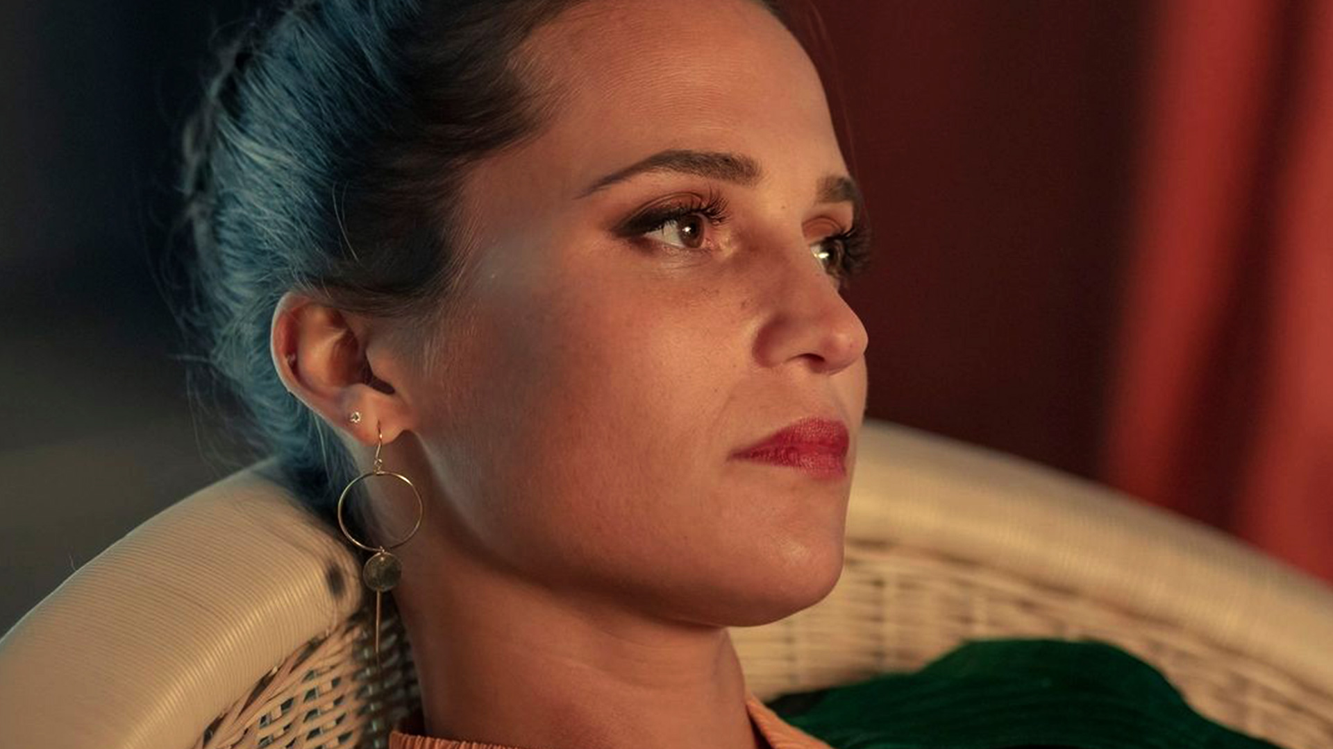 Olivier Assayas remakes his own film 'Irma Vep' with Alicia Vikander