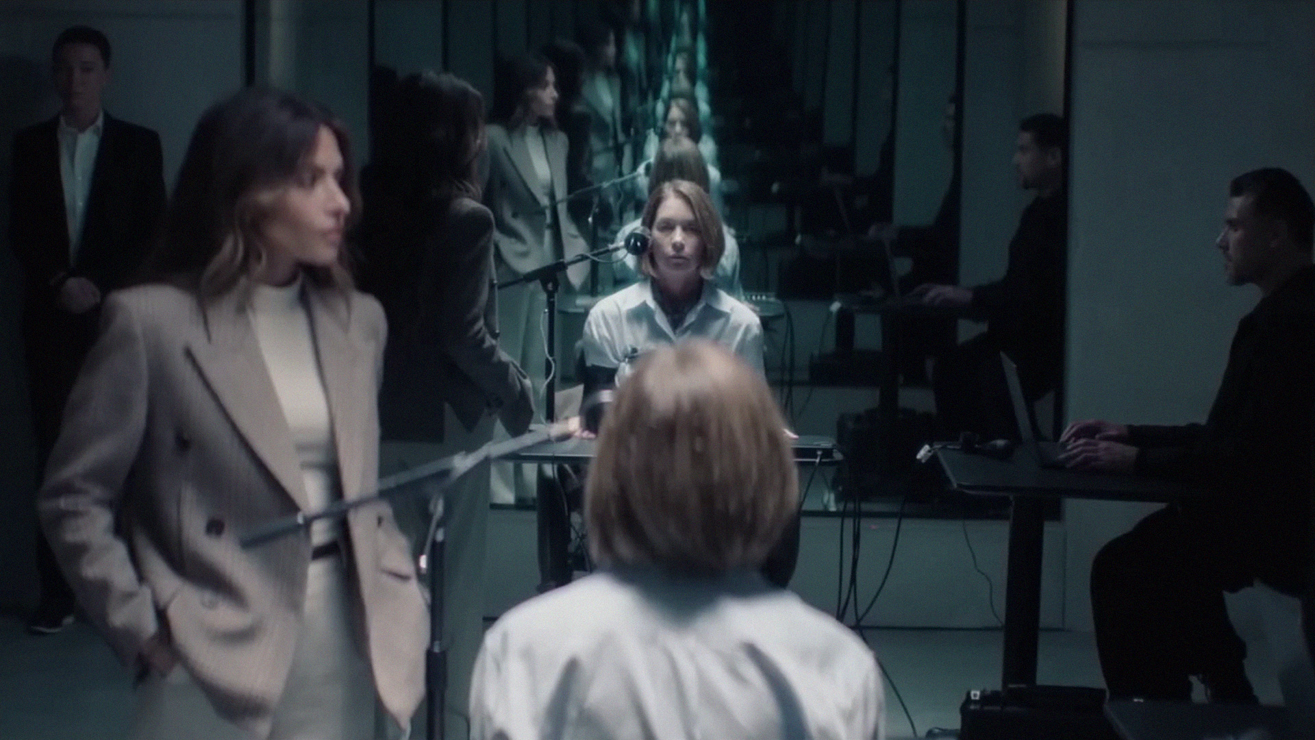 Paradise: Season 2 Trailer