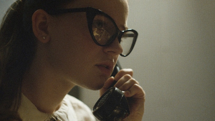 The Vast of Night is a film festival sci-fi sensation