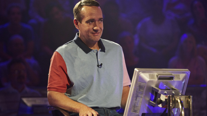 Quiz is a highly entertaining look at a British game show scandal