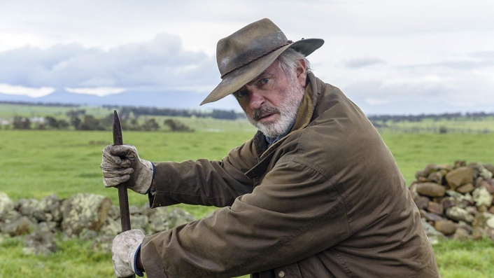 Rams relocates 2015’s Icelandic dramedy to Australia, with top notch results