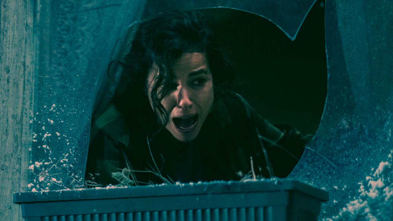 The inescapable dread of No One Gets Out Alive never gets truly scary