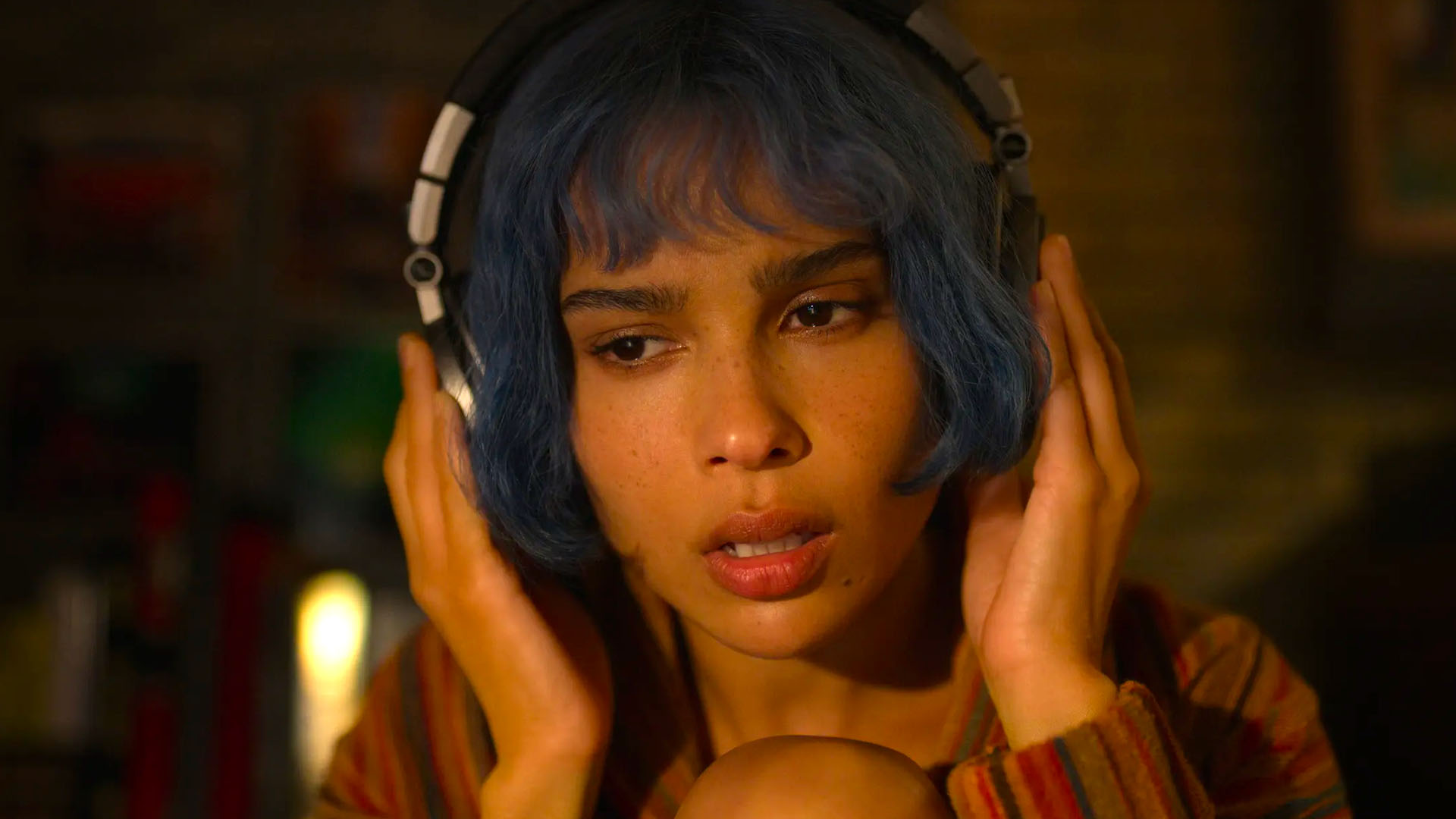 Zoë Kravitz sells the paranoia in Soderbergh tech-thriller Kimi